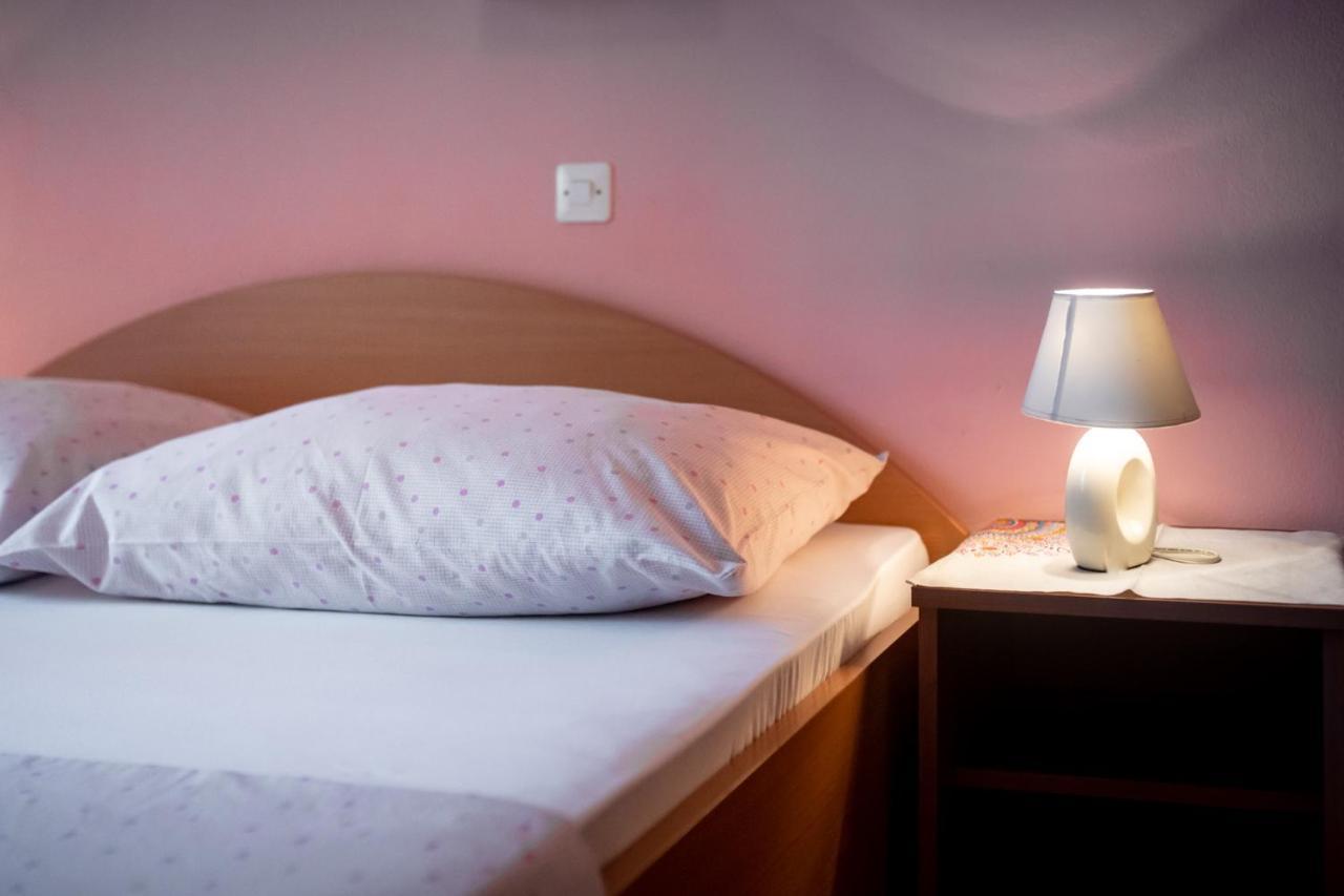Apartmani Milena Barbat na Rabu Екстер'єр фото