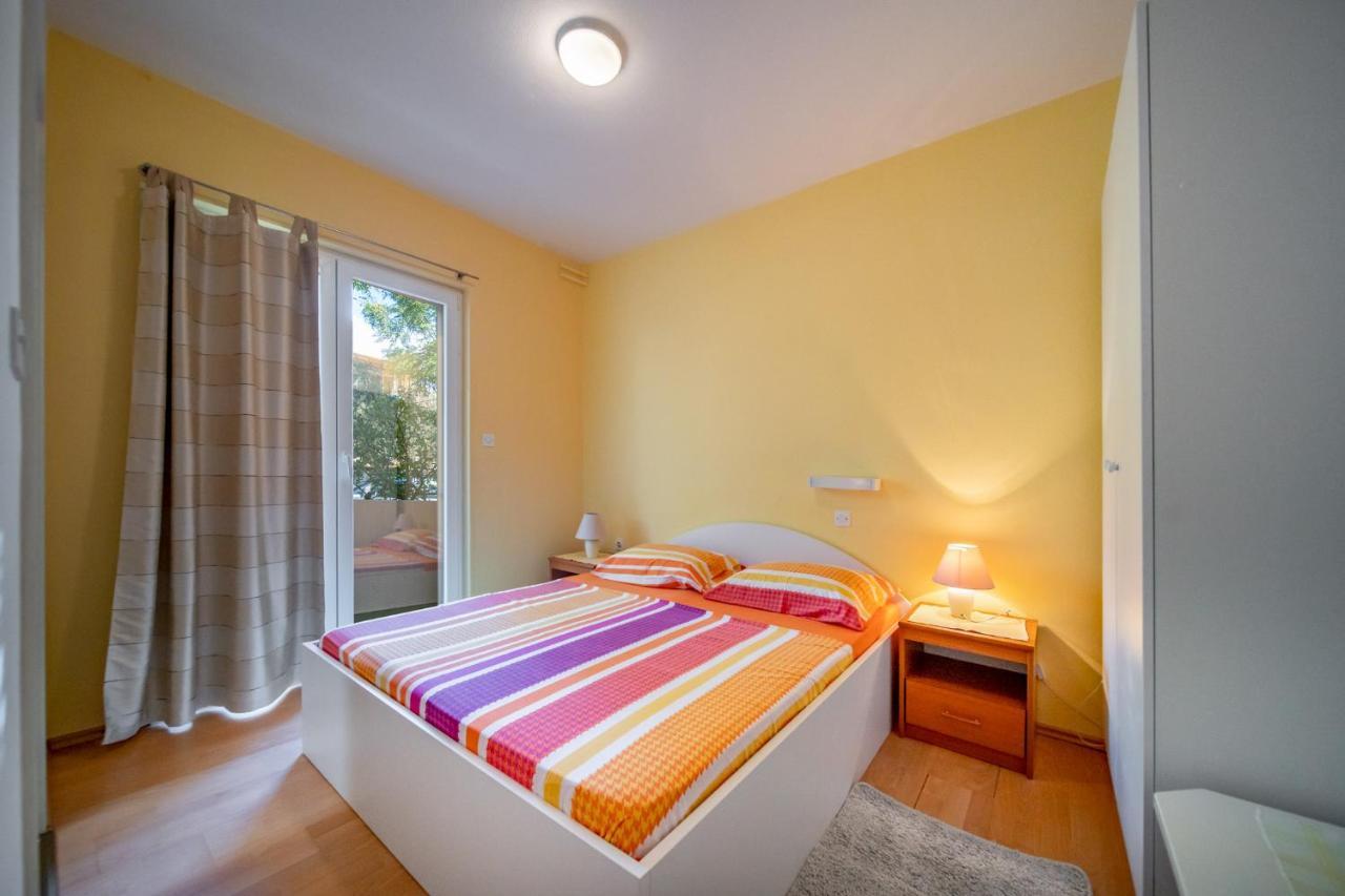 Apartmani Milena Barbat na Rabu Екстер'єр фото