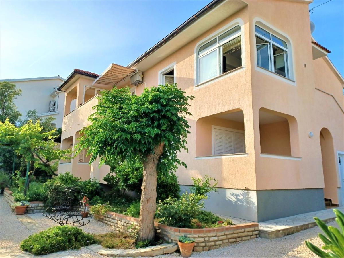 Apartmani Milena Barbat na Rabu Екстер'єр фото